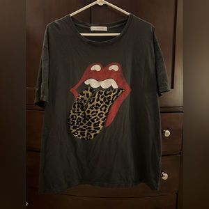 Daydreamer Rolling Stones T shirt. Women’s XL. Great condition! Super soft.